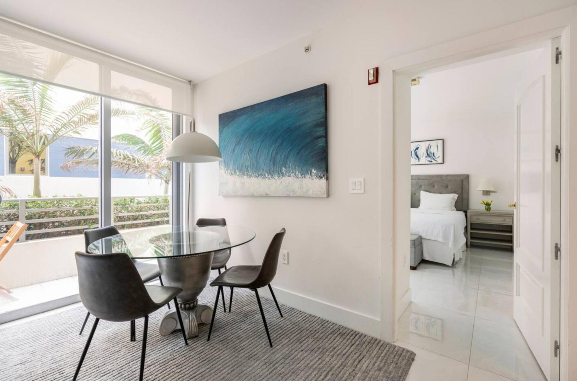 Beachfront Bentley Hotel One Bedroom Suite With Balcony And Beach Access Miami Beach Eksteriør bilde