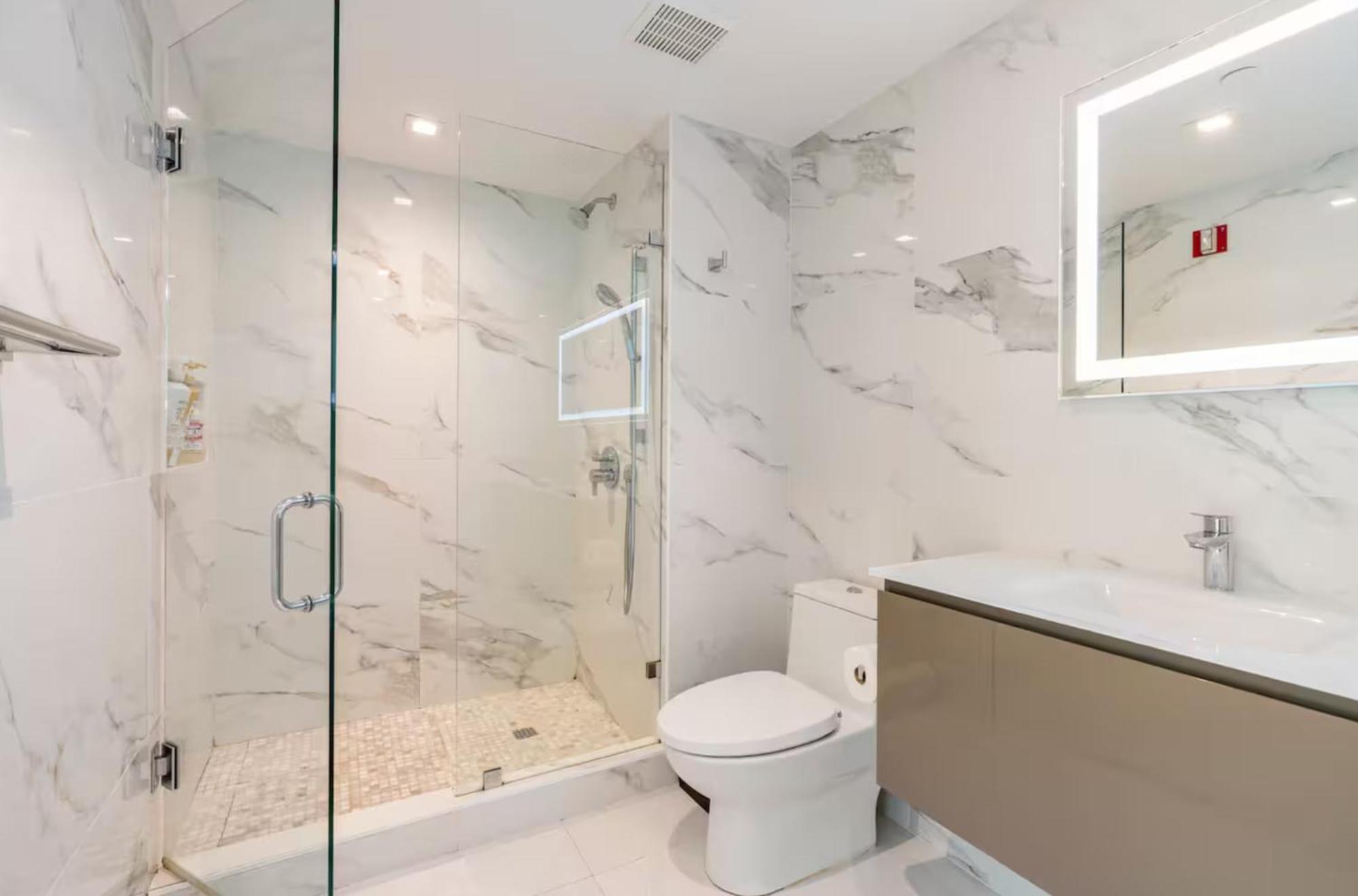 Beachfront Bentley Hotel One Bedroom Suite With Balcony And Beach Access Miami Beach Eksteriør bilde