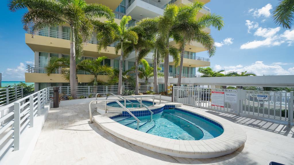 Beachfront Bentley Hotel One Bedroom Suite With Balcony And Beach Access Miami Beach Eksteriør bilde