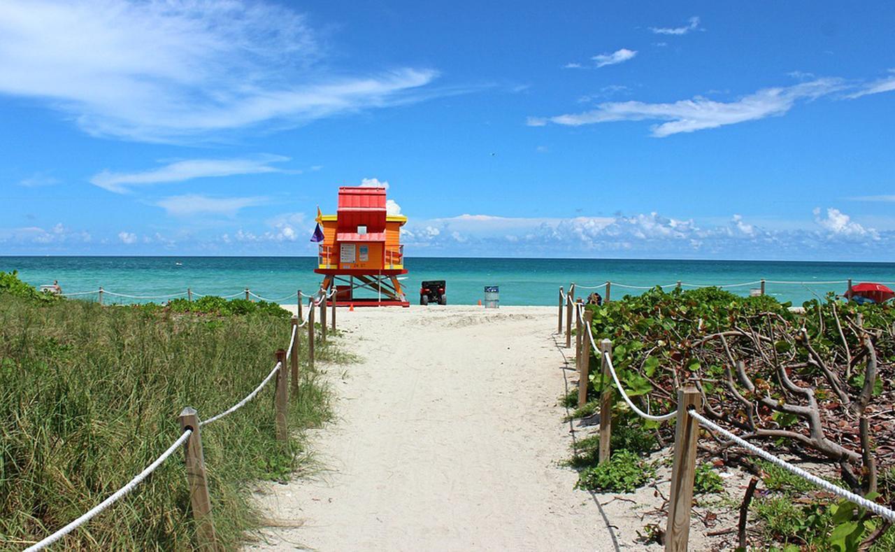 Beachfront Bentley Hotel One Bedroom Suite With Balcony And Beach Access Miami Beach Eksteriør bilde